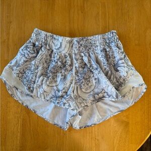 Lululemon Hotty Hot Shorts